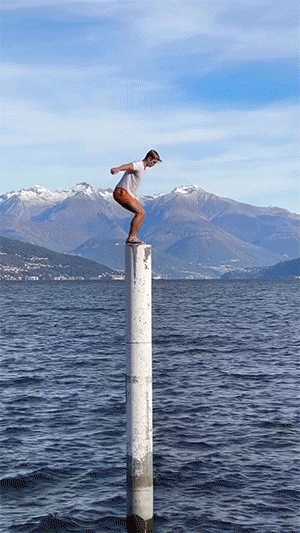 我听说1.2m以下免费啊？动图 小朋友们都把持不住了!